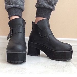 chunky black ankle boots